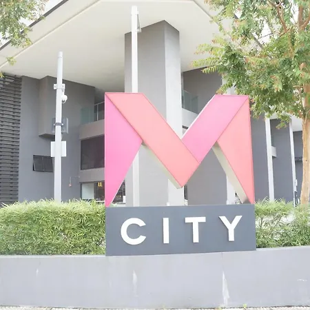 M City Lake View 1+1 Room Kuala Lumpur Luaran gambar